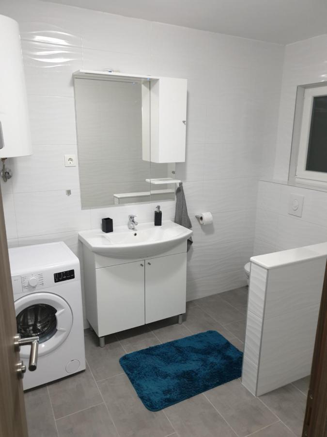 Apartman Luma Baška Voda Exterior foto